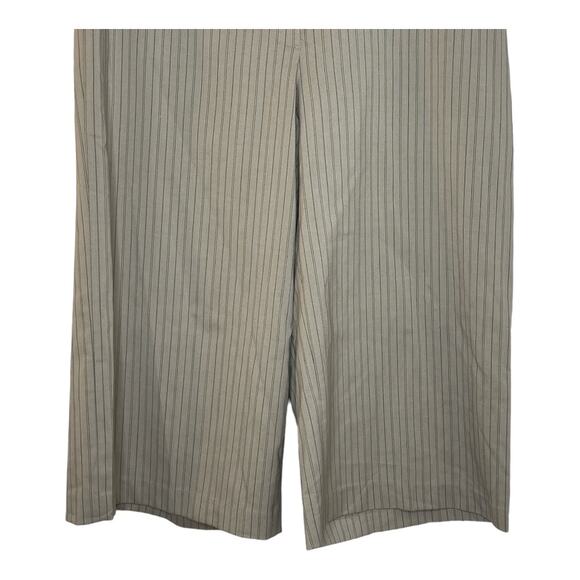 Lane Bryant New Gaucho Pinstriped Wide Leg Capri Pants Mock Pockets Size 18 - Picture 3 of 6